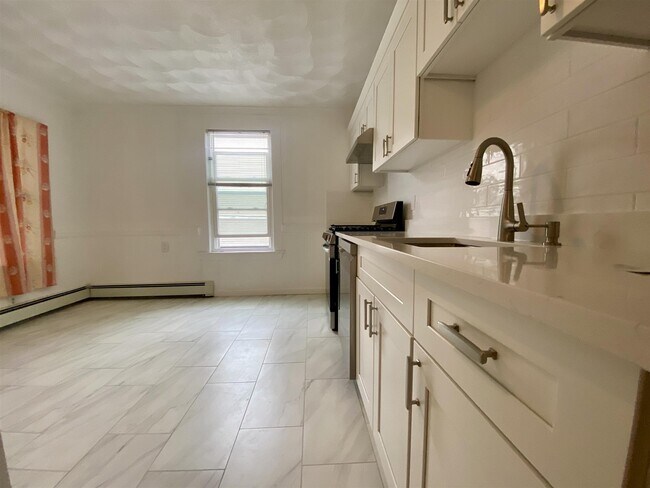 Foto del edificio - 66 Elm St