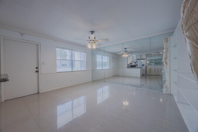 Foto del edificio - 2850 NE 14th St