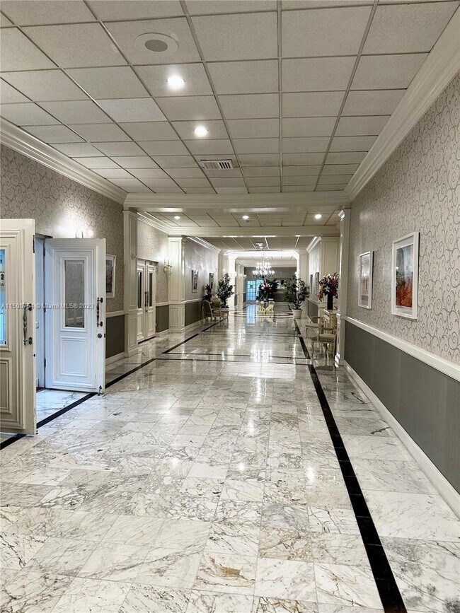 Foto del edificio - 3800 S Ocean Dr