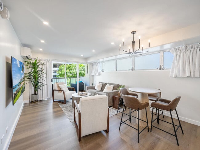 Building Photo - 2464 Prince Edward St