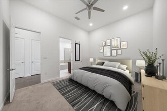 Building Photo - 4820 Caroline St