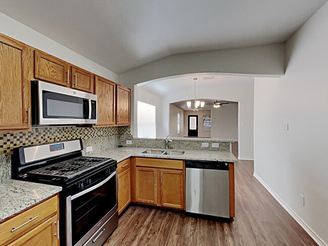 Building Photo - 7215 Desert Bluff Ln