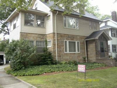 Building Photo - 2134 Stillman Rd