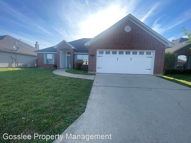 Foto del edificio - 3 br, 2 bath House - 9823 Pander Lane
