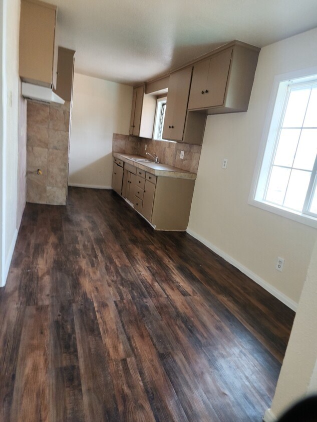 Foto principal - 3500 Lou Ella Ln