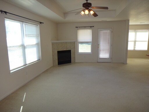 Foto del edificio - 4813 NW Astor Park Dr