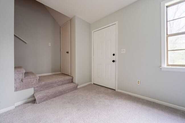 Foto del edificio - 182 Hart Lane #2, Elizabethton, TN 37643
