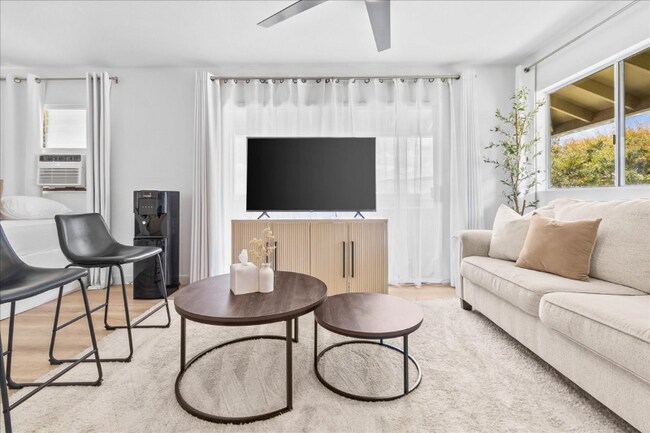 Foto del edificio - 94-724 Paaono St