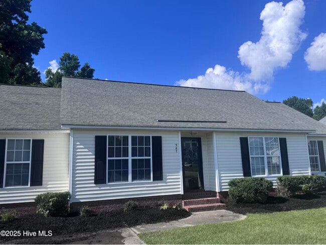 Building Photo - 367 Branchwood Dr