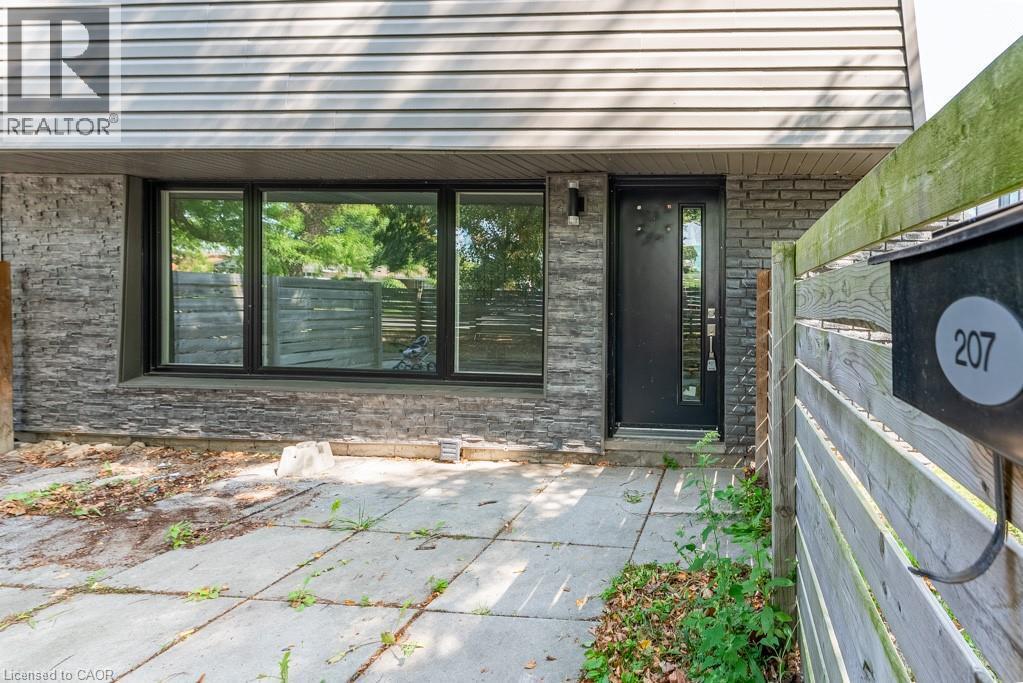 Primary Photo - 250 Montmorency Dr