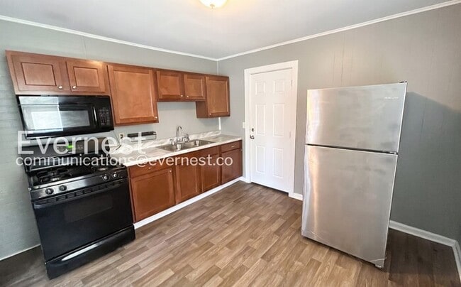 Foto del edificio - 516 Athens Ct