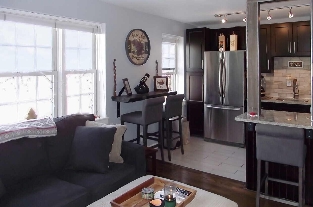 Foto principal - 25 Lennon Ct