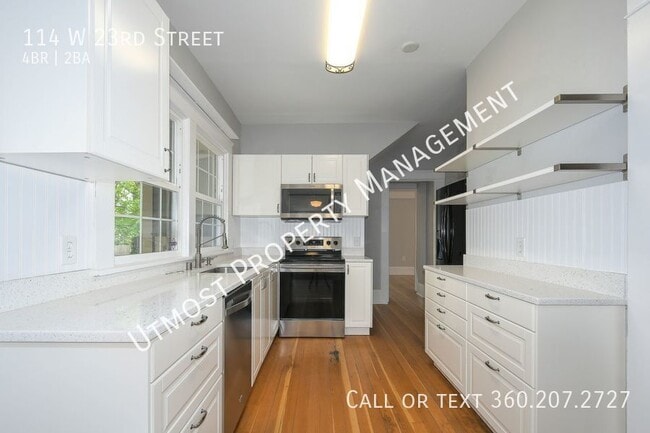 Building Photo - 114 W 23rd St