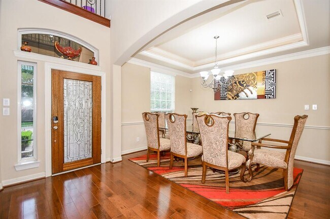 Foto del edificio - 1606 Locksley Ln