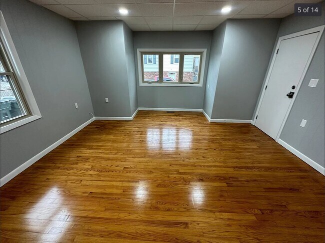 Foto del edificio - 67 Boutwell St