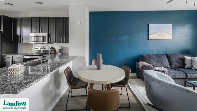 Building Photo - 115 Great Lawn Dr