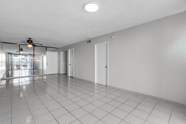 Building Photo - 3716 NE 168th St