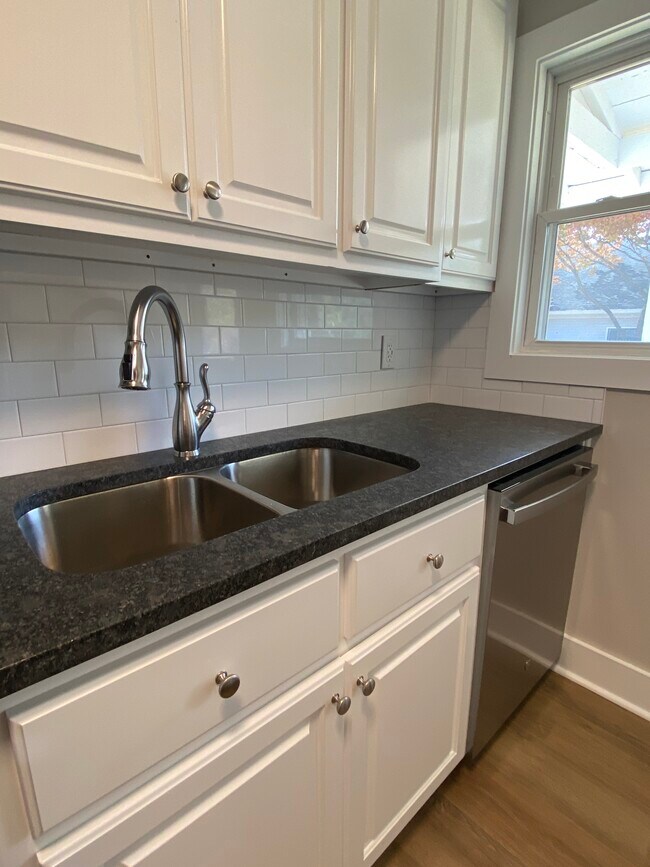 1524 Ward Ave NE, Huntsville, AL 35801 House Rental in Huntsville, AL