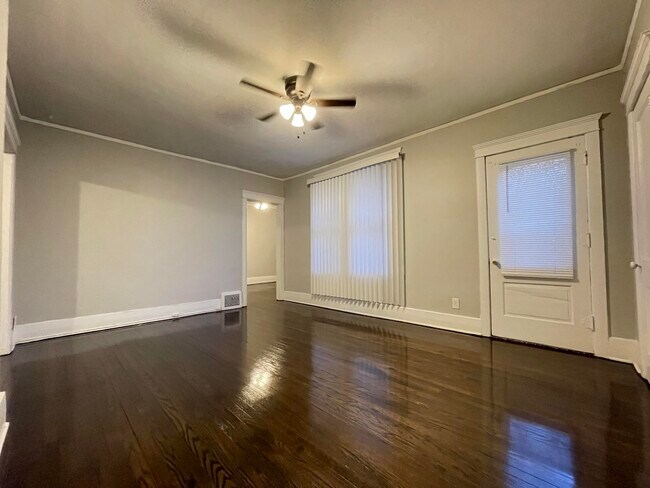 Foto del edificio - 2243 Campbell St