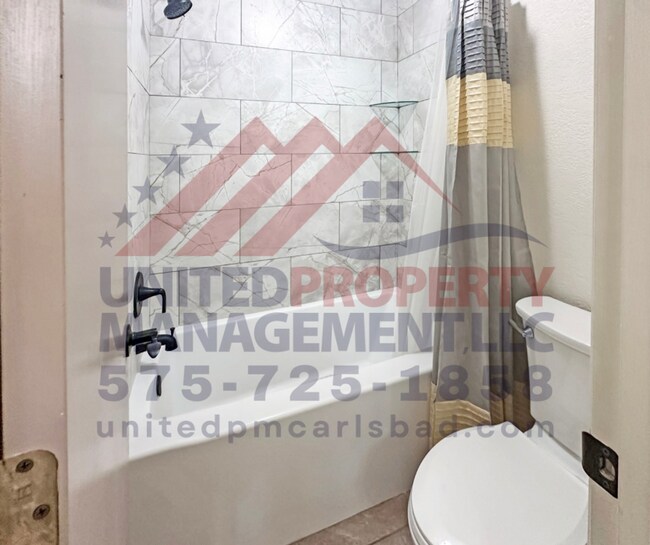 Foto del edificio - 3 bedroom 2 bathroom house for rent Carlsbad NM