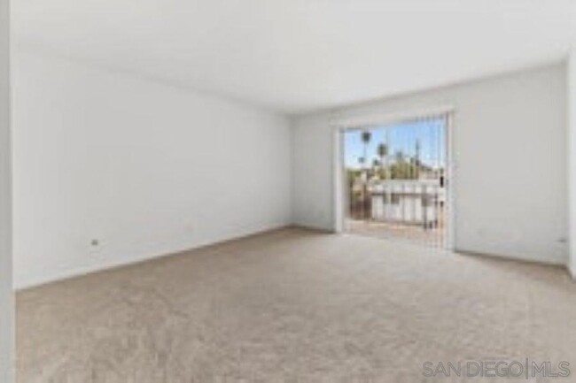 Building Photo - 4885 Cole St