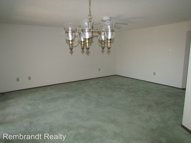 Building Photo - 19603 N Star Ridge Dr