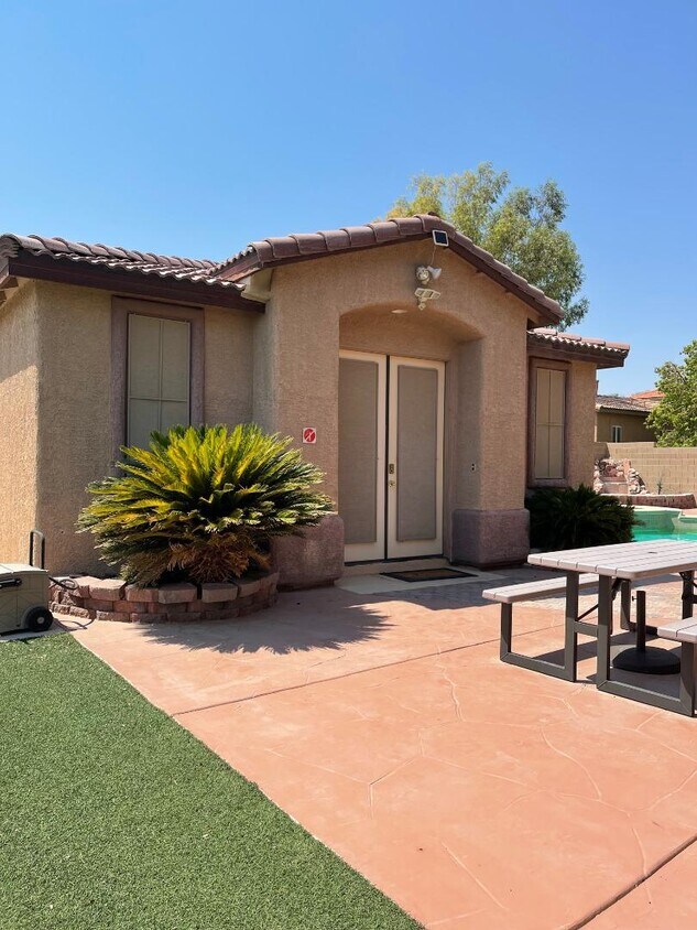 7363 Shady Breeze Ct, Las Vegas, NV 89113 House Rental in Las Vegas