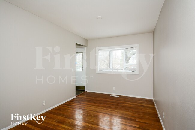 Foto del edificio - 2718 Westminster Dr