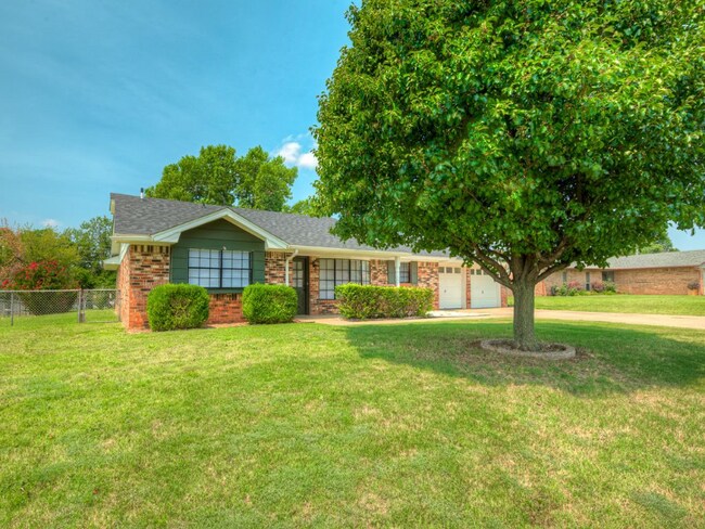 Foto del edificio - 715 S Pleasant View Dr