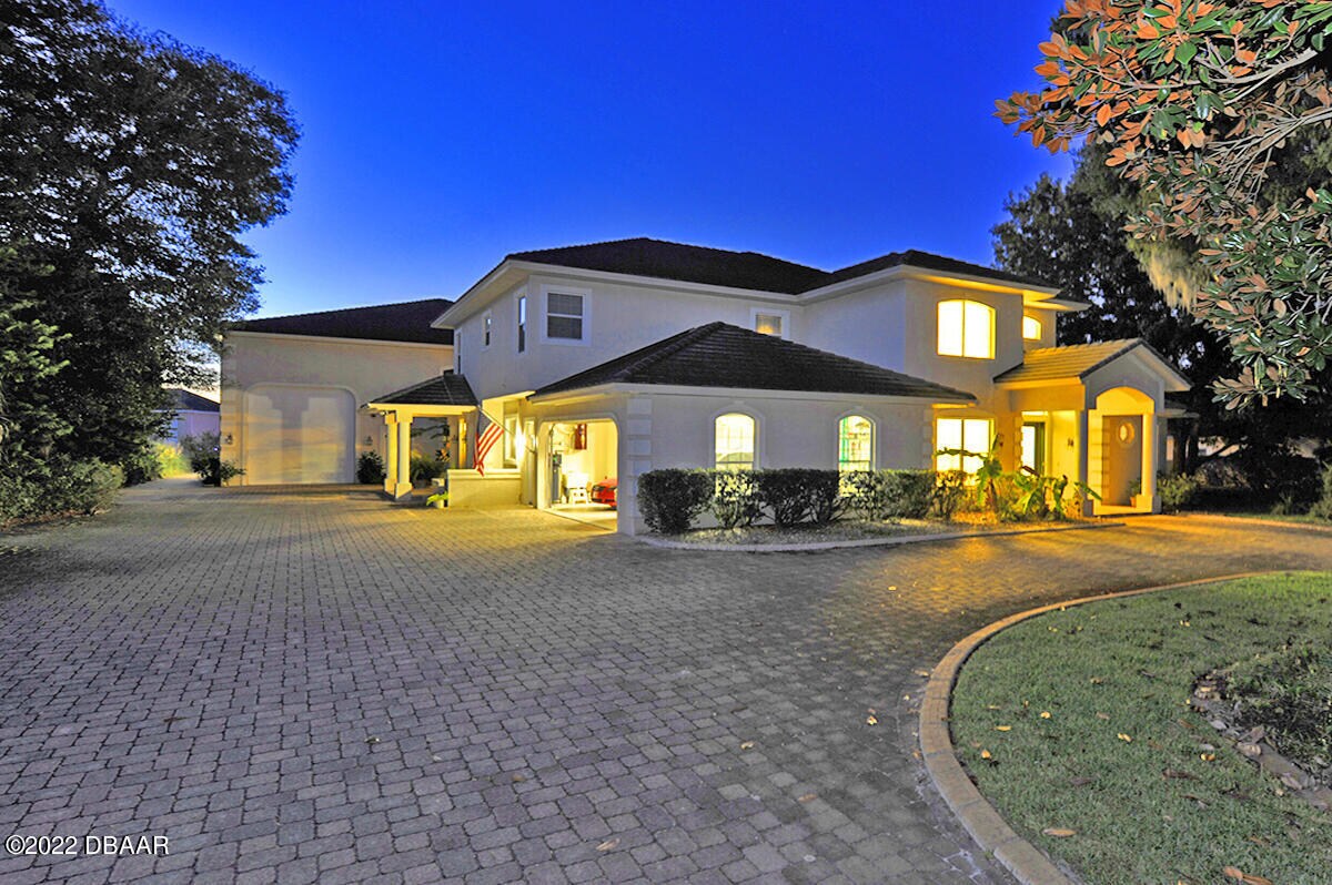 Primary Photo - 2613 Spruce Creek Blvd