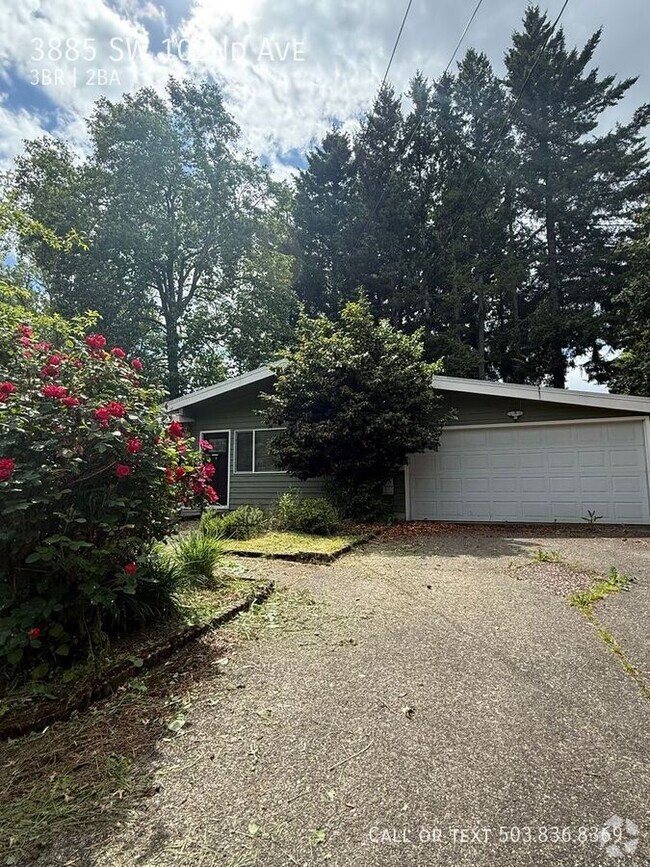 Building Photo - 3885 SW 102nd Ave