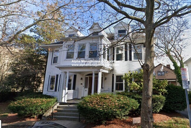 Building Photo - 265 Washington St