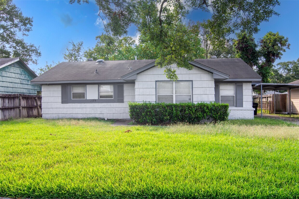 Foto principal - 6818 Cherrydale Dr