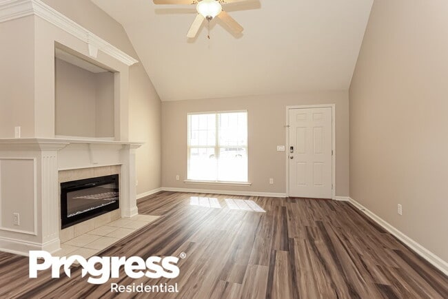 Building Photo - 5030 Betsy Ann Ave