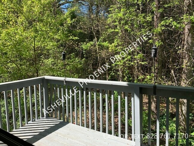 Foto del edificio - 141 Rocking Porch Ridge