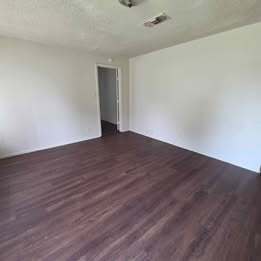 Foto del edificio - 4813 Eastover Ave