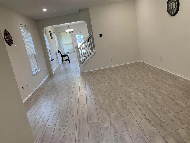 Foto del edificio - 17319 Treehorn Ranch Rd