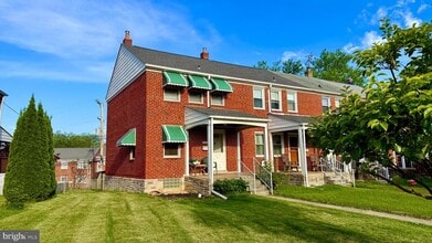 Building Photo - 1717 Northview Rd