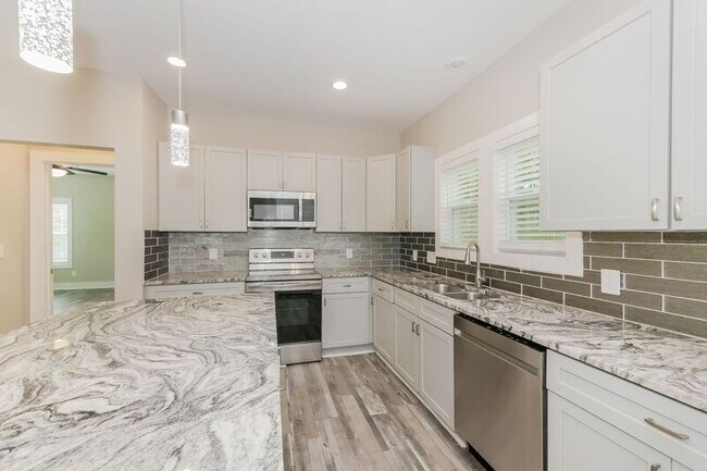Foto del edificio - 463 Valley Hill Rd SE