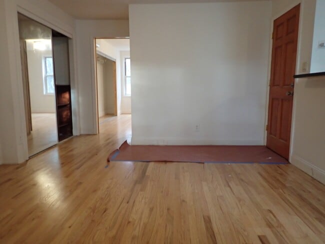 Building Photo - 88 Clermont Ave