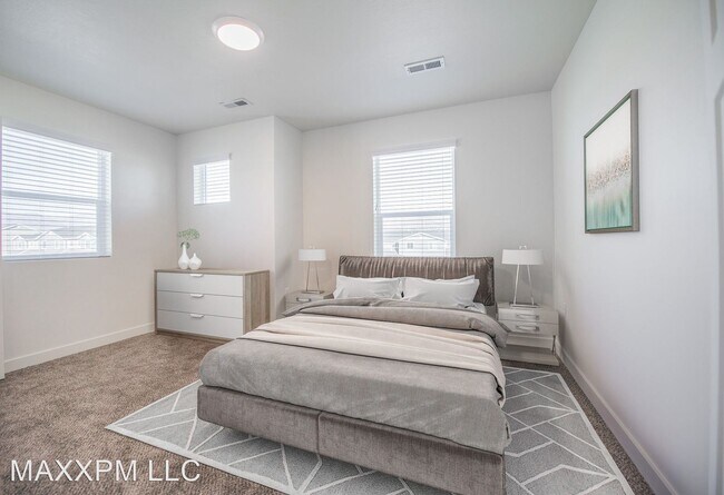 Building Photo - 3 br, 2.5 bath House - 4014 E Sunbury Ln