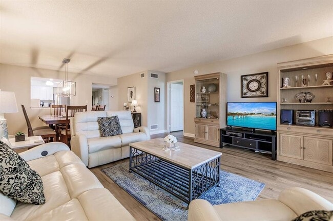 Foto del edificio - 1125 W Peppertree Dr