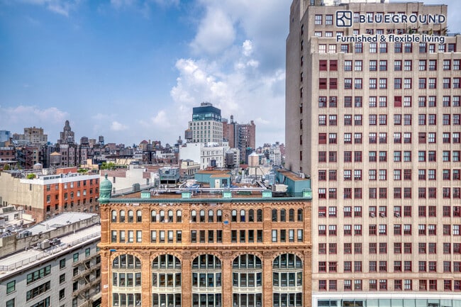 Building Photo - 1 Union Square South