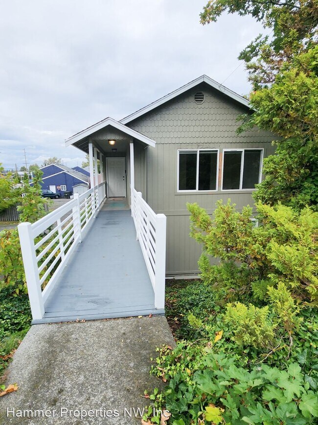 Building Photo - 4 br, 2 bath House - 309 Gladstone Street