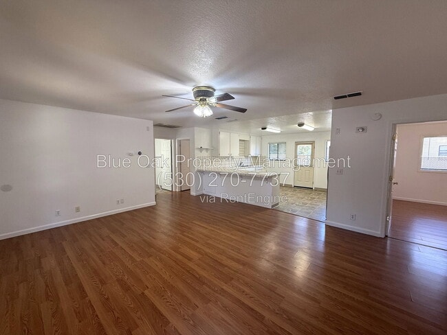 Foto del edificio - 1515 Hemlock St