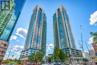 Building Photo - 5162 Yonge St