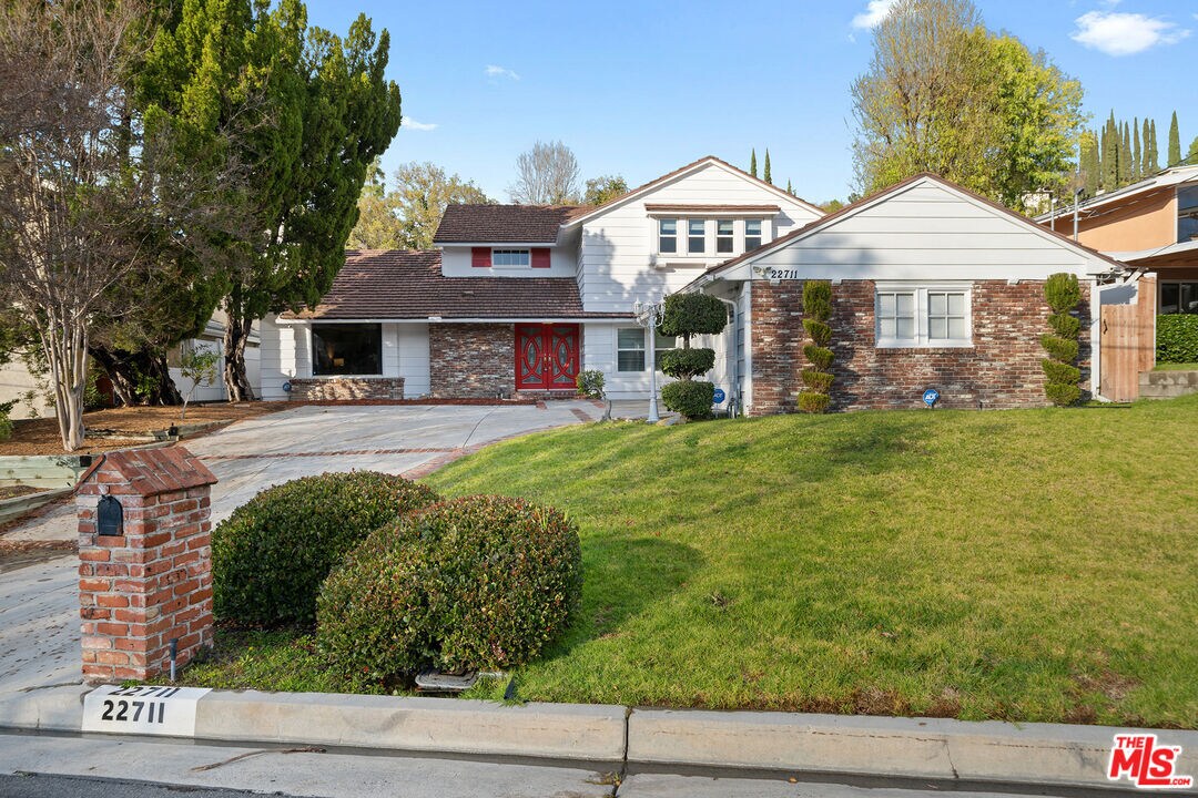 Primary Photo - 22711 Margarita Dr