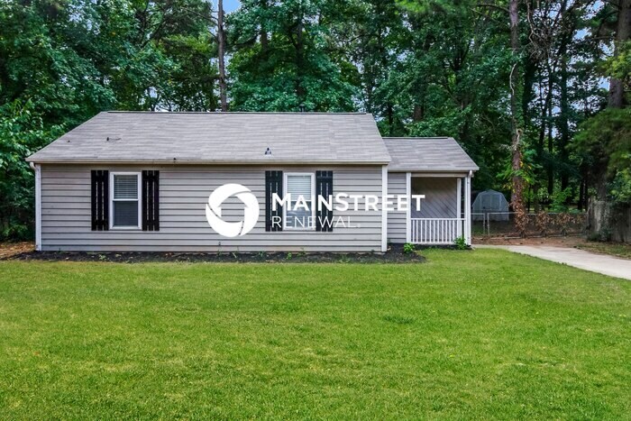 Foto principal - 2 Bedroom Pet-Friendly Home in Charlotte, ...
