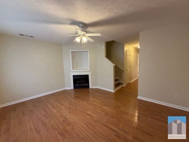 Foto del edificio - 5196 Tew Ln SW