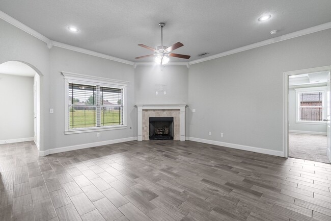 Building Photo - Comfortable Living in Pea Ridge: 3 Bed, 2 Bath Home